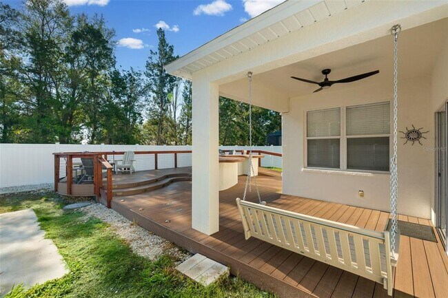 Building Photo - 14330 Tree Swallow Way