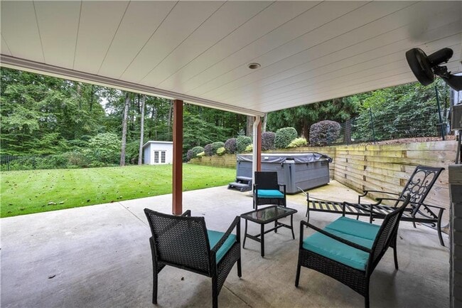 Building Photo - 225 Jayne Ellen Way