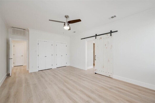 Building Photo - 3850 Bell Springs Rd