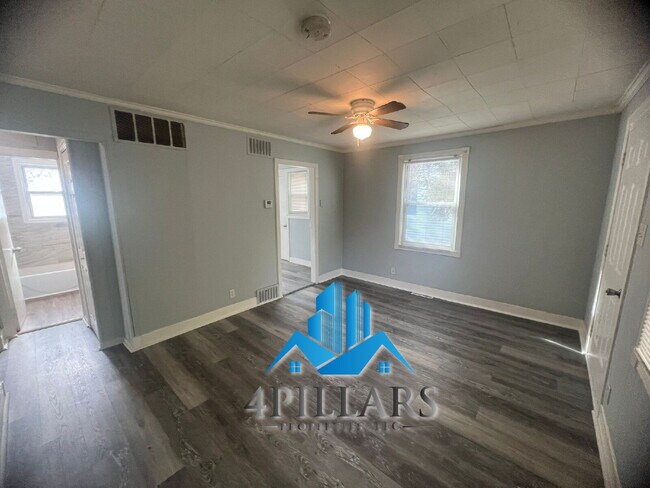 Building Photo - Charming 2 Bedroom Duplex in La Porte with Spacious Layout and Prime Location