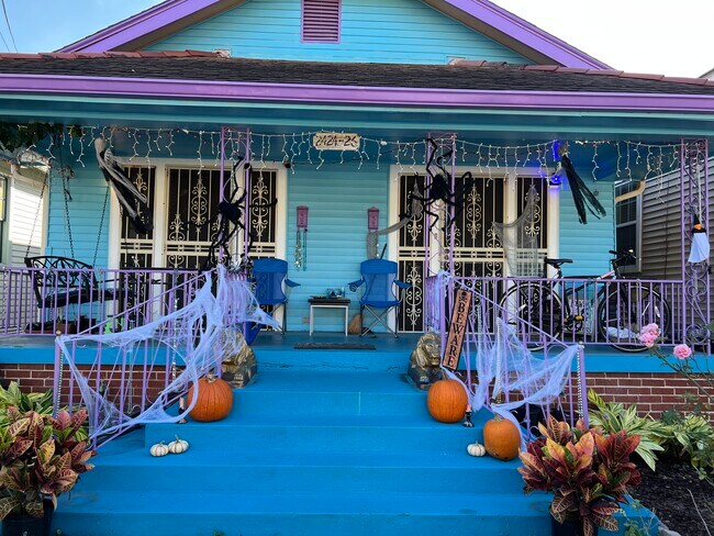 Halloween - 2424 Lapeyrouse St