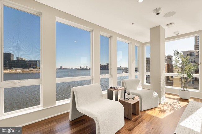 Building Photo - 622 Ponte Villas N
