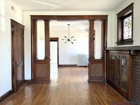 Building Photo - 2601 S Kingshighway Blvd