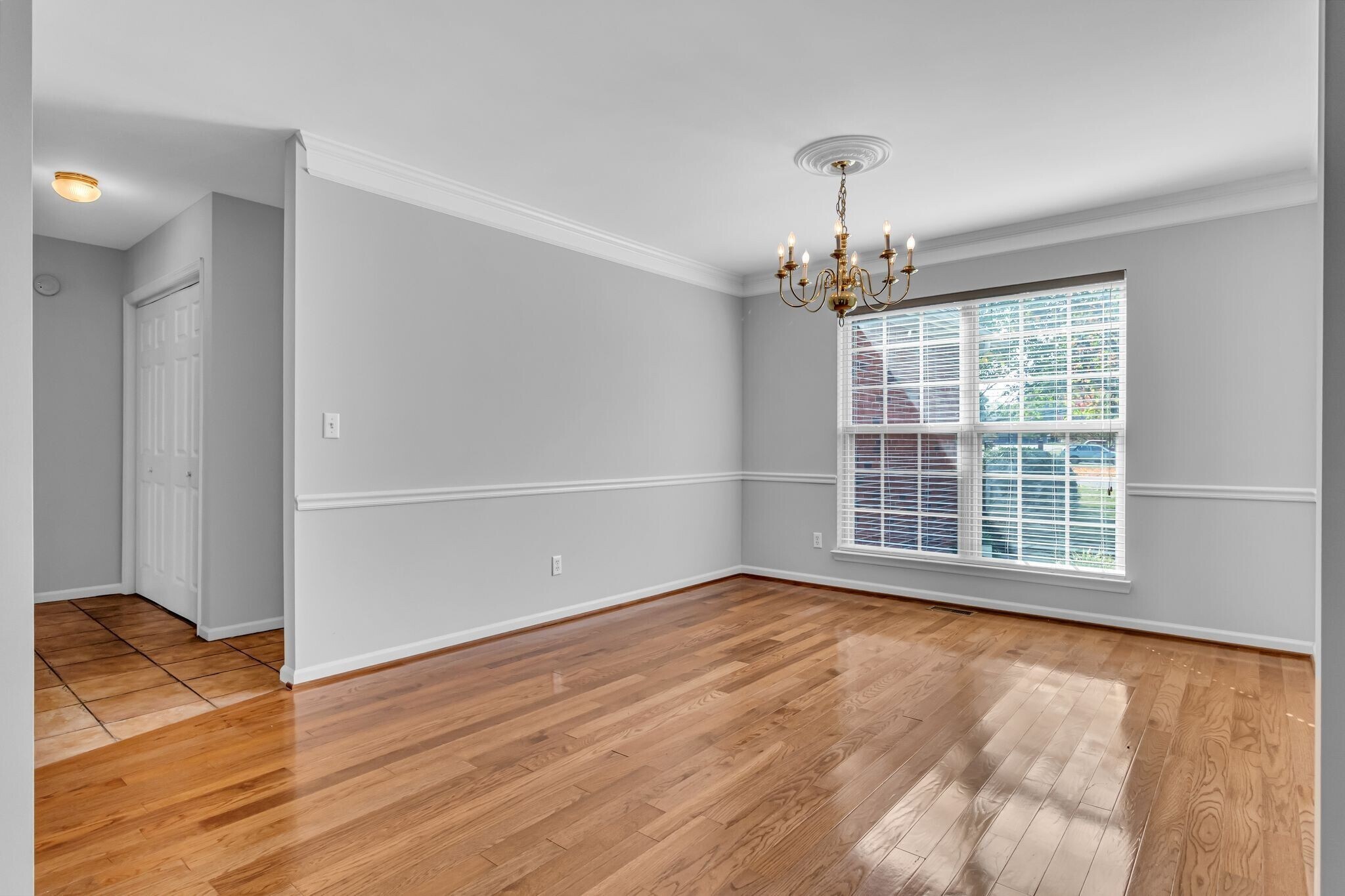 Building Photo - 207 Andy Johns Dr