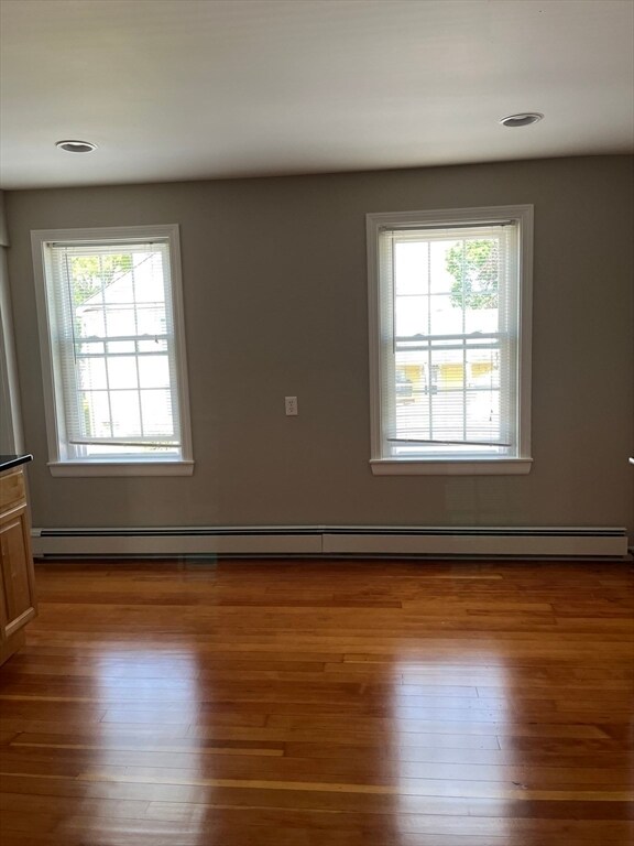 Building Photo - 54 W Main St