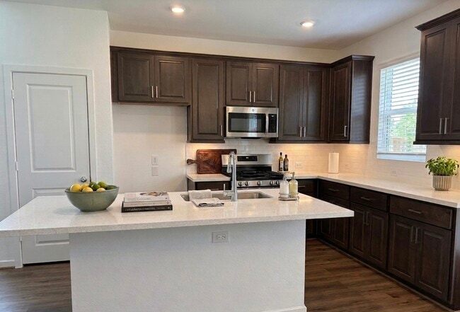 Building Photo - 21518 Coronado Grn Dr