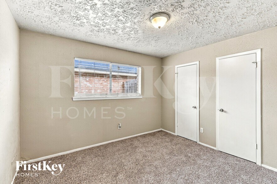 Building Photo - 16410 Sky Blue Ln