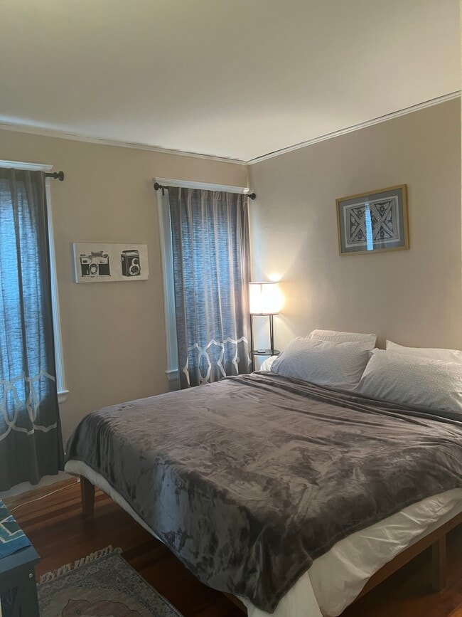 Bedroom 1 - 97 Bow St