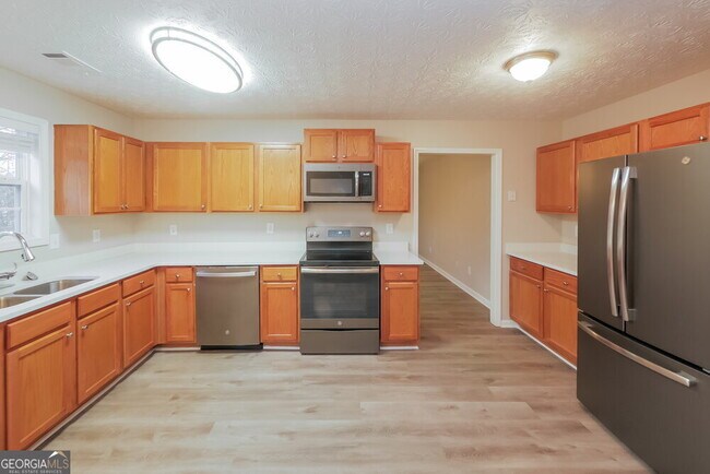 Building Photo - 9176 Jimmy Lee Cir