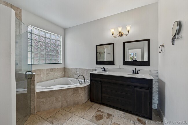 Building Photo - 4583 NW 7th Pl