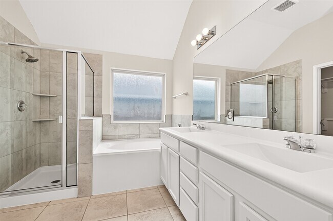 Building Photo - 2754 Little Caney Way