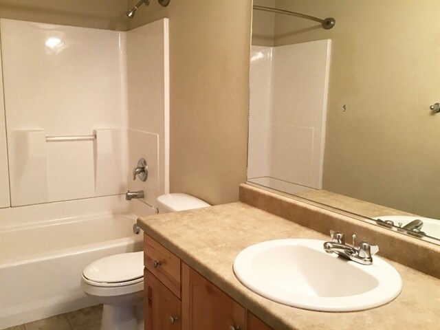 Building Photo - 188 W 1530 N