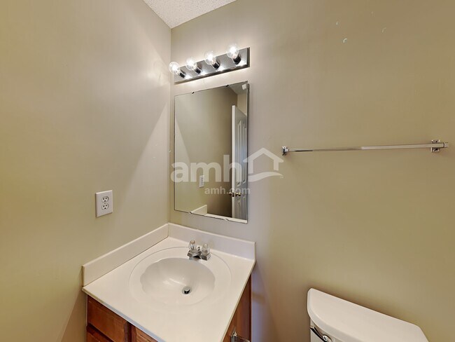 Building Photo - 1134 Alstead Ct NW
