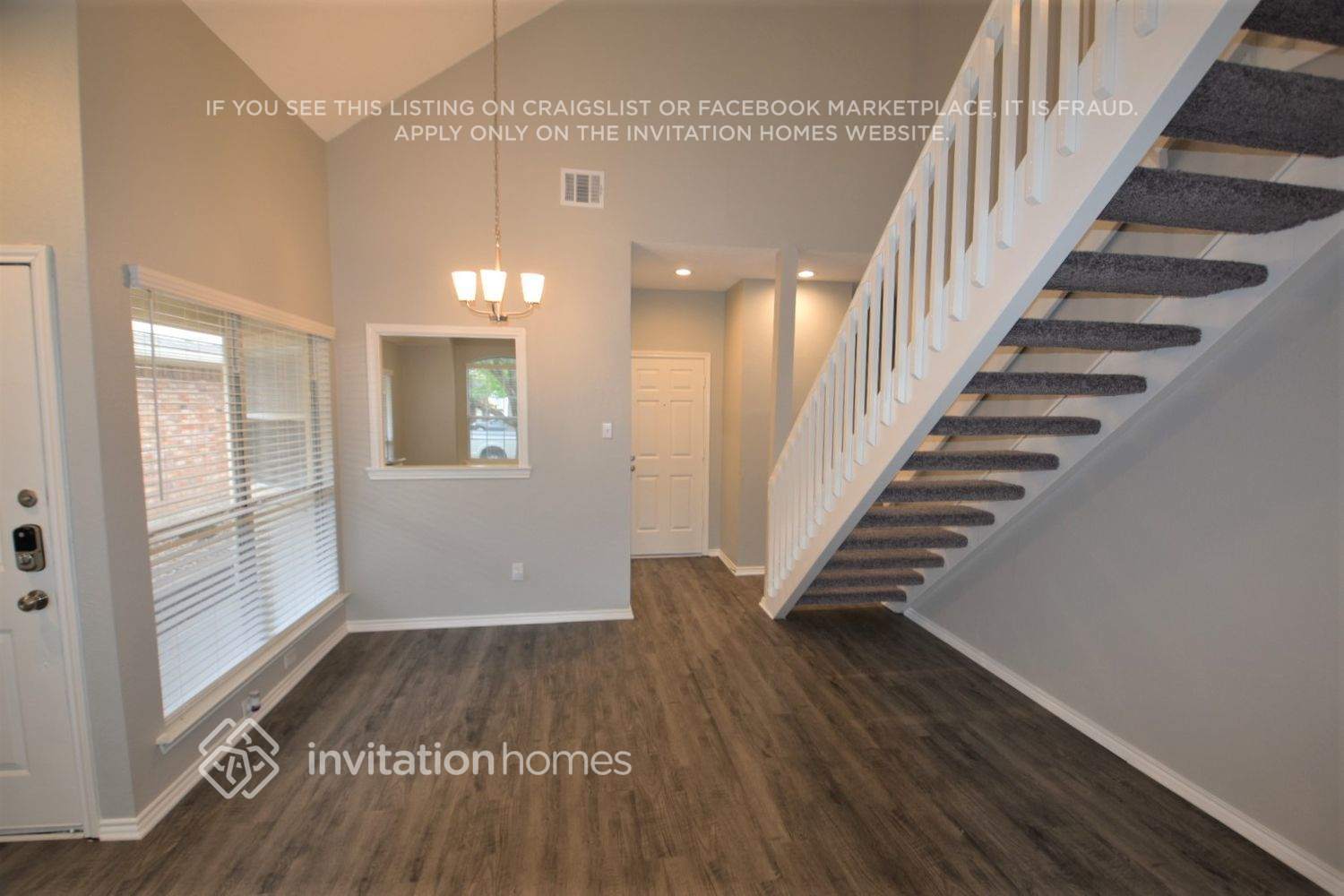 Building Photo - 3807 Branch Hollow Cir