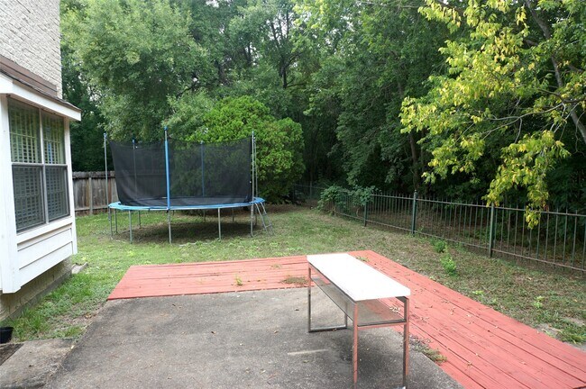 Building Photo - 6628 Sharpstown Green Cir