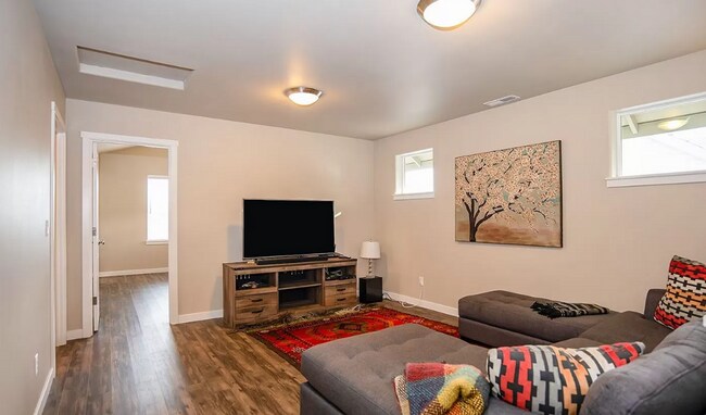 Building Photo - 20769 SE Shea Court