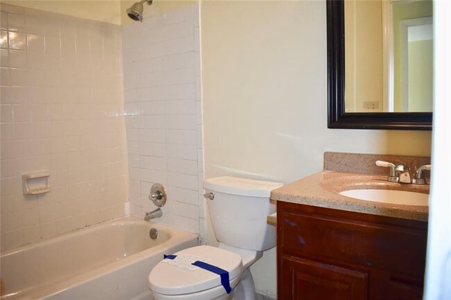 Building Photo - 3006 Nuptial Ln