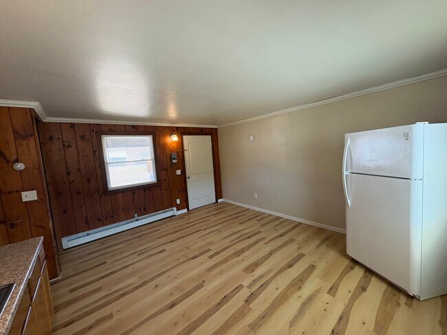 Building Photo - 24 N Dansville St