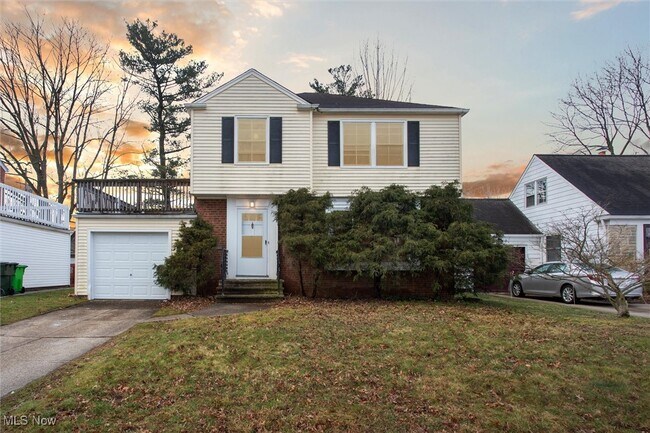 Building Photo - 3766 Warrendale Rd