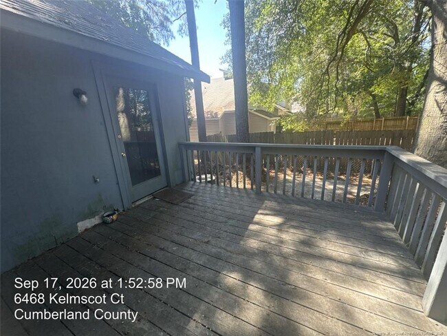 Building Photo - 6468 Kelmscot Ct
