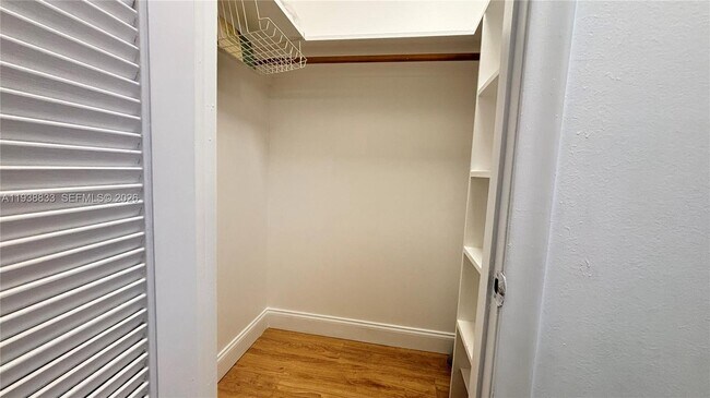 Building Photo - 62 Andover C