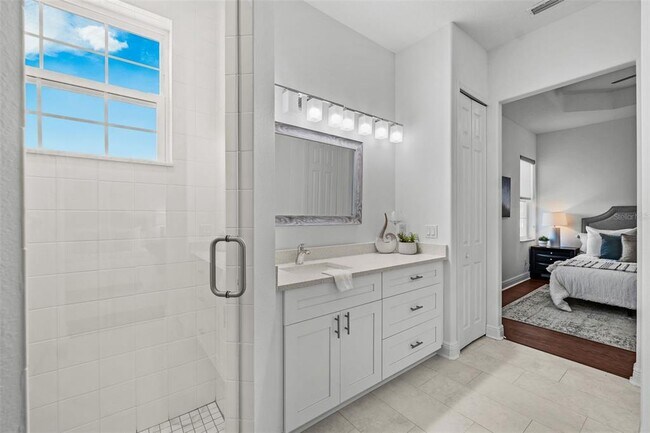 Building Photo - 5730 Biscayne Ct