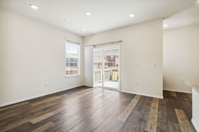 Building Photo - Fort Collins Lifestyle Exemplified by this 2 Bed, 2.5 Bath Paired Home!