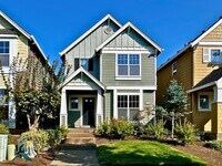 Building Photo - 3511 SE Midvale Dr