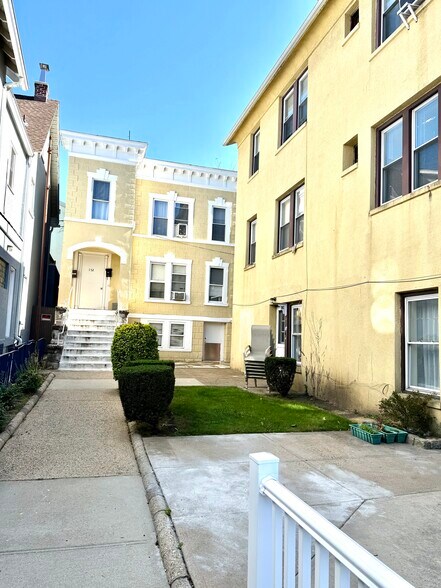 Building Photo - 150 Columbus Ave