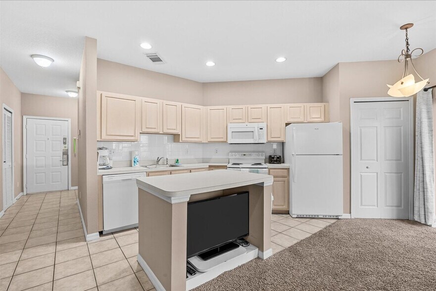 Building Photo - 9955 Perfect Dr