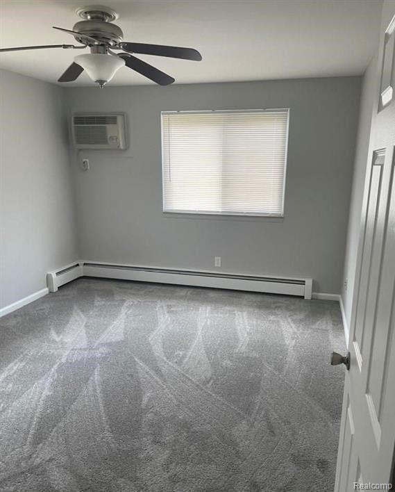 Building Photo - 1121 W Tienken Rd