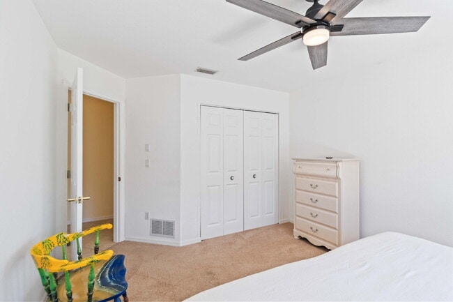 Building Photo - "Fully Furnished 3-Bedroom, pool home in Rotonda West!"