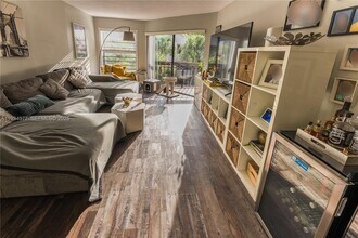 Building Photo - 8810 SW 132nd Pl