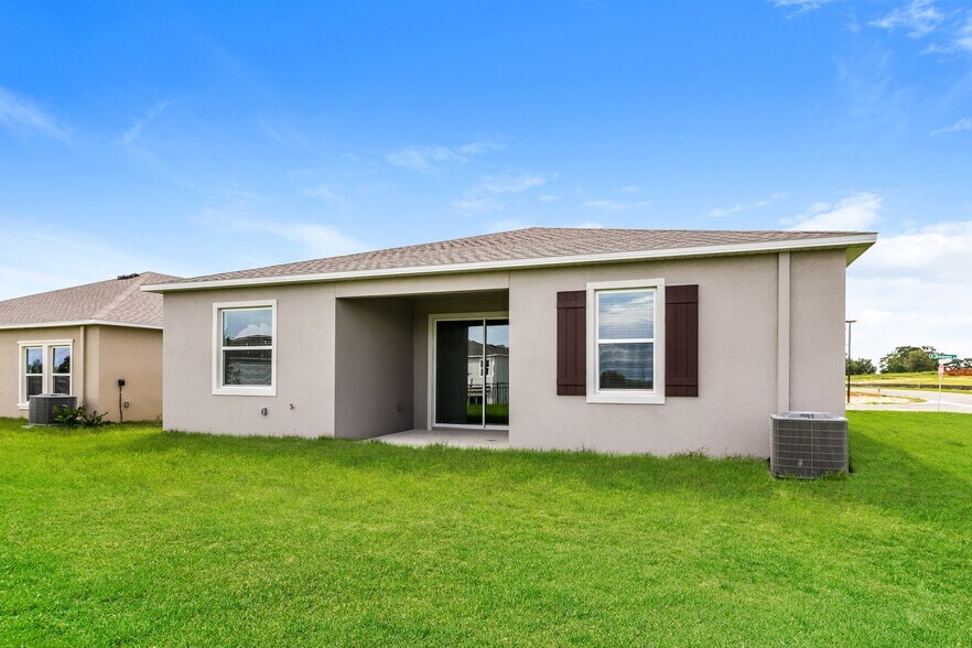 Building Photo - 2039 Hemingway Cir