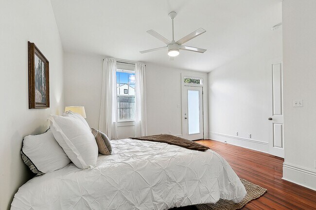 Building Photo - 2123 S Liberty St