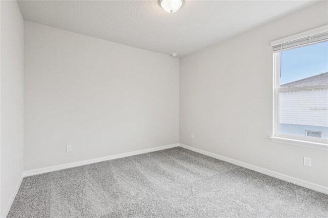 Building Photo - 5031 Furrowed Wy