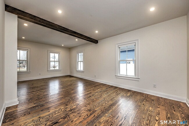 Building Photo - 75 Lafayette St