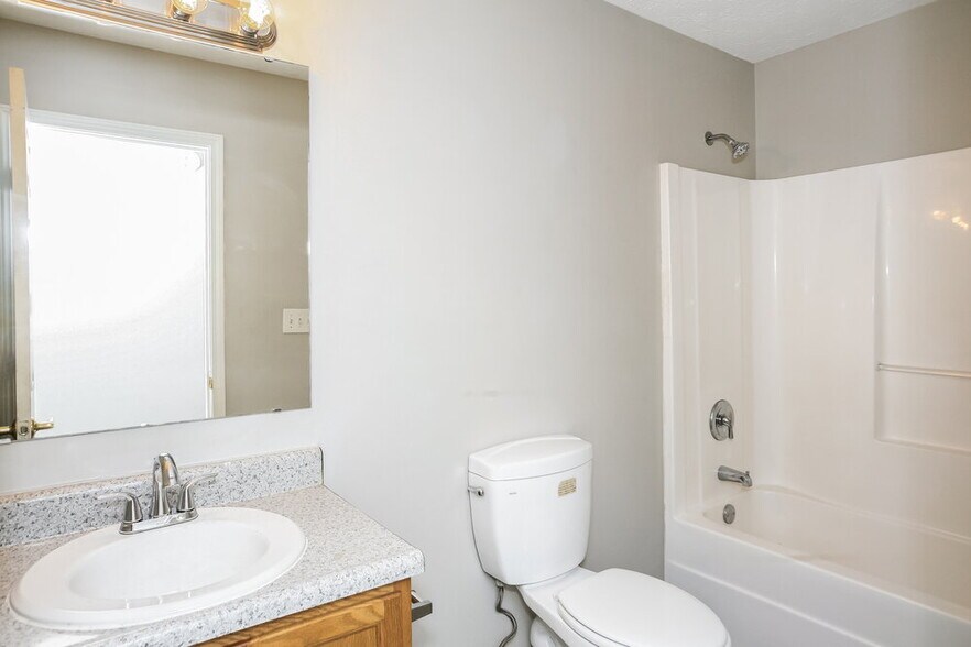 Building Photo - 2515 GadWall Cir