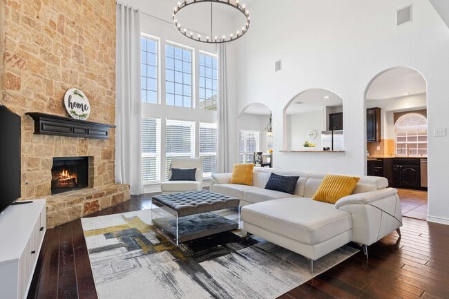 Building Photo - 7016 Playa