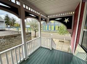 Building Photo - 113 Hawley St