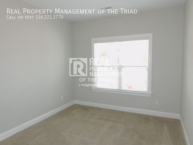 Building Photo - 6826 Magnolia Pk Ct