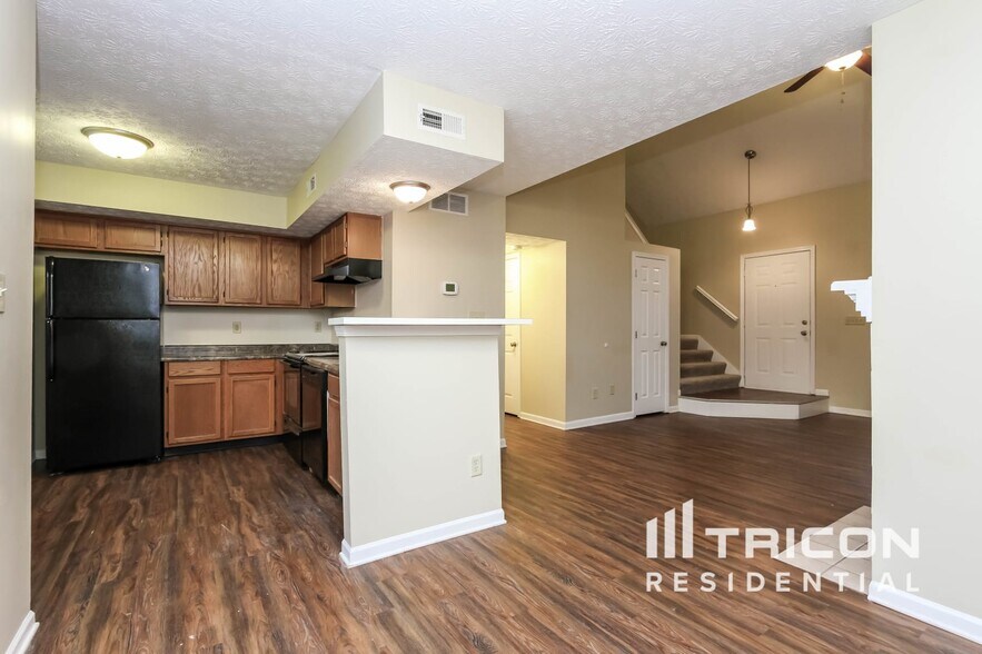 Building Photo - 5006 Aspen Crest Ln