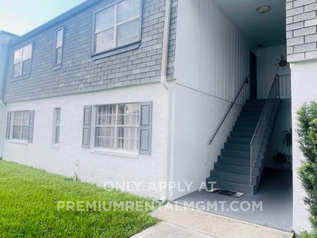 Building Photo - 1000 S Semoran Blvd