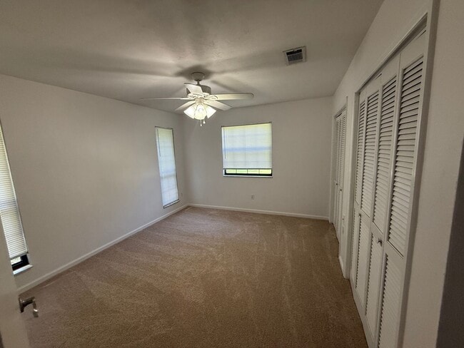 Building Photo - 886 Meginnis Ln