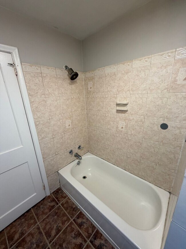 Building Photo - 35 Benjamin Franklin Hwy