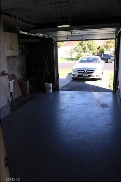 Building Photo - 11215 Dalwood Ave