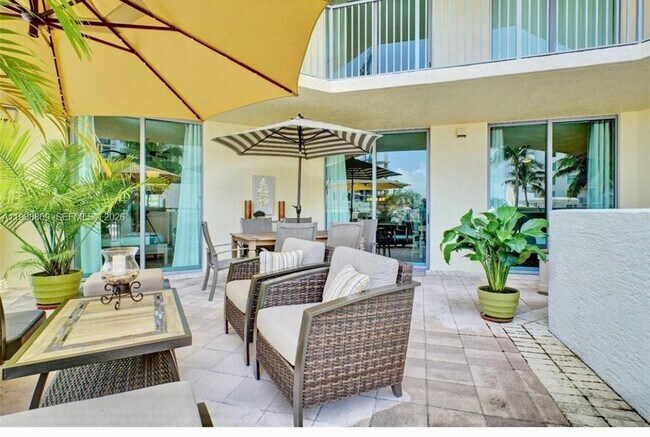 Building Photo - 140 S Dixie Hwy