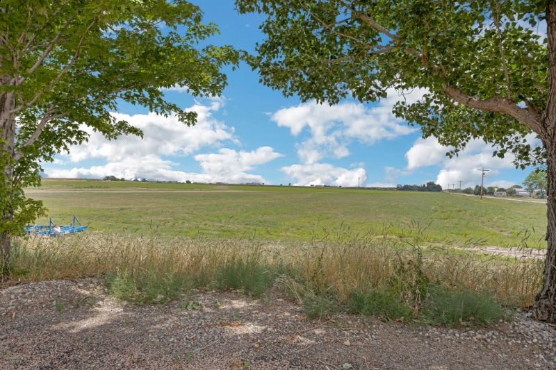 Building Photo - 407 Corona Ave