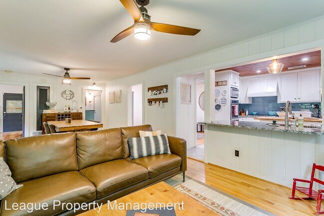Building Photo - 4 br, 2 bath House - 621 Sam Calloway