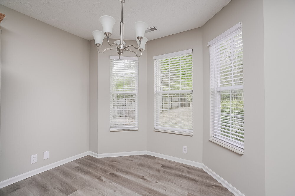 Building Photo - 6112 Hampton Hall Way